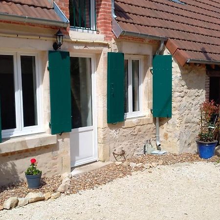 Gite Entre Vignes Et Loire Thauvenay Exterior foto